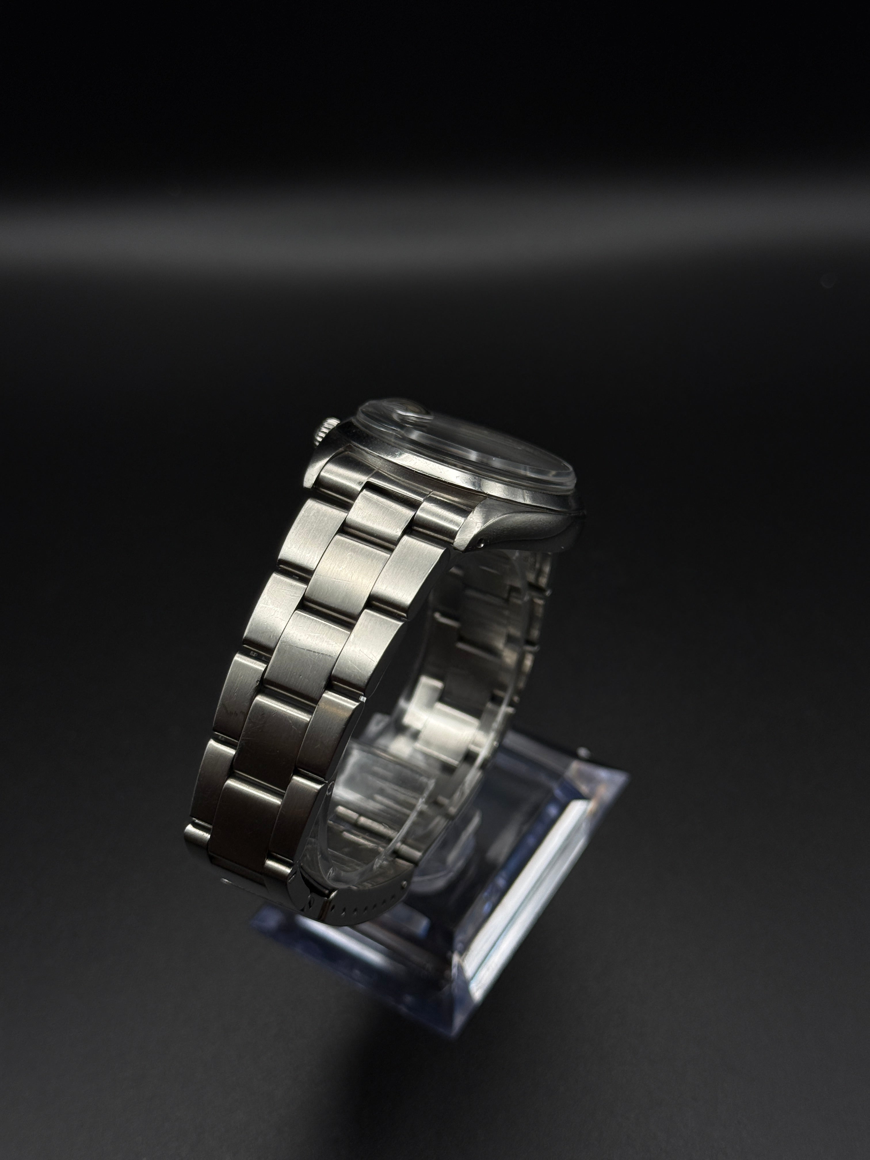 Rolex Oyster Date 6694