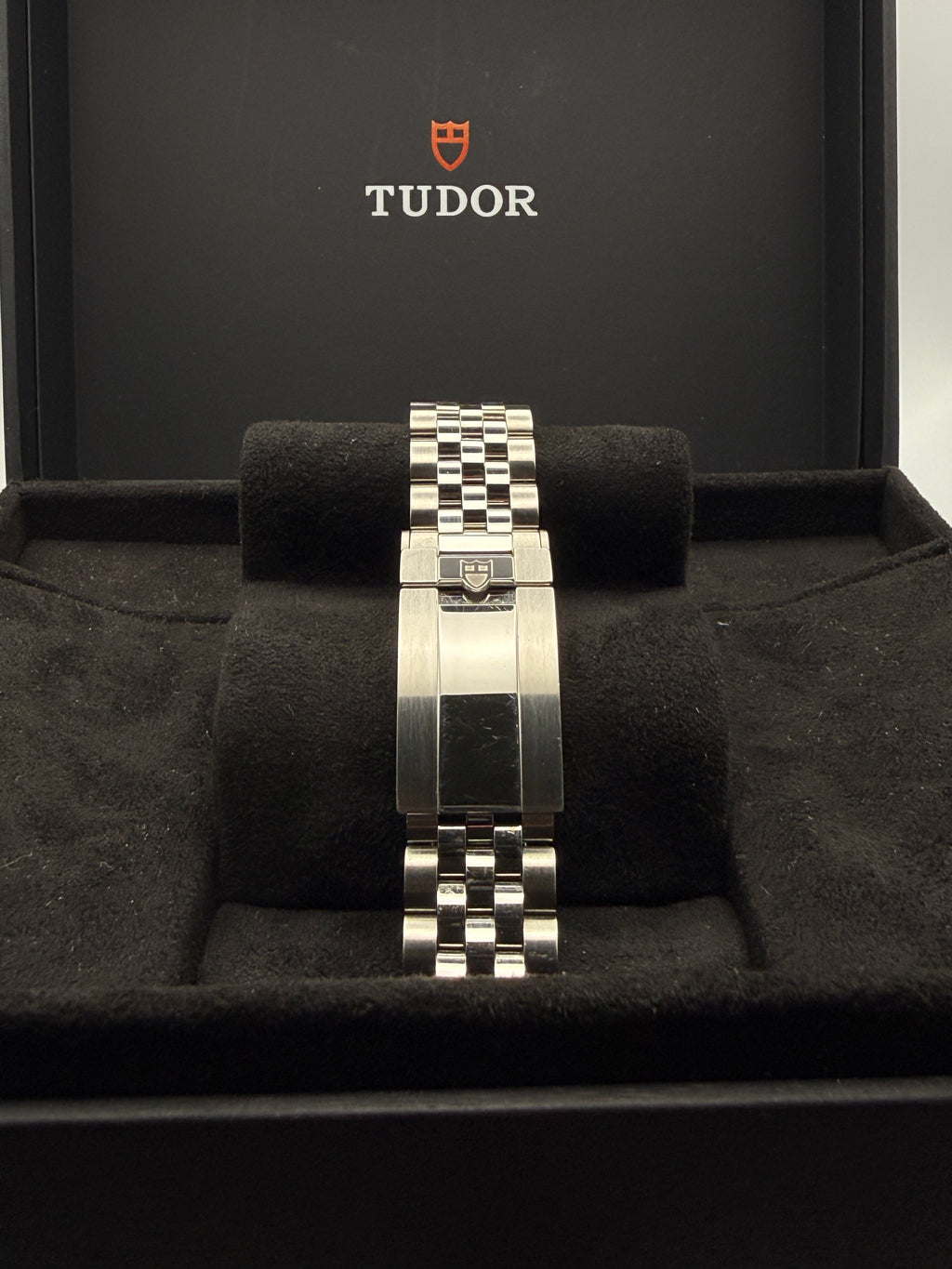 Tudor Black Bay 41
