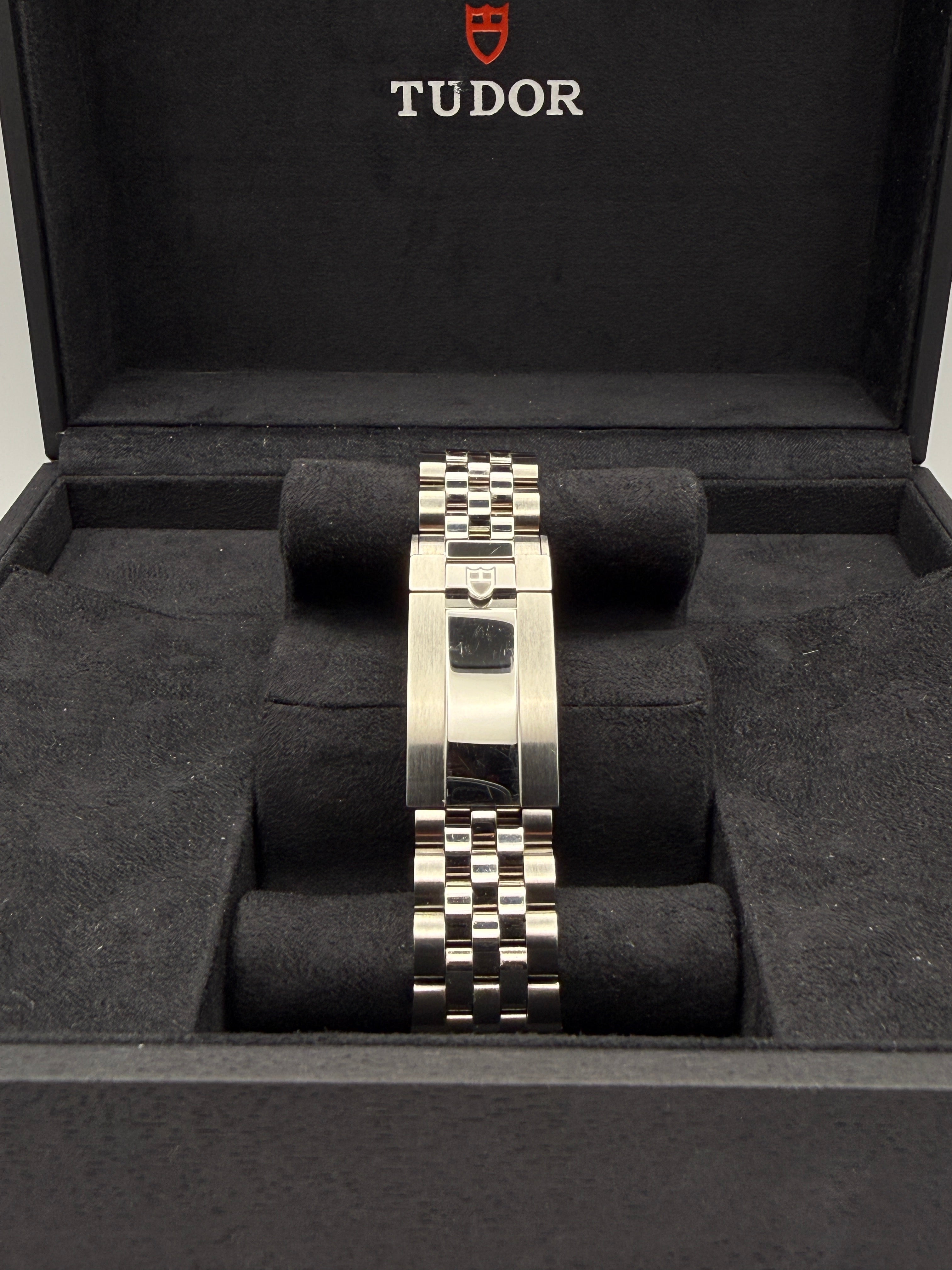 Tudor Black Bay Chrono 41 ''Panda''